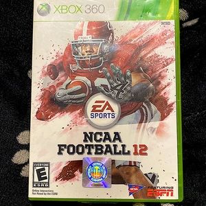 NCAA FOOTBALL 12 XBOX 360 game.